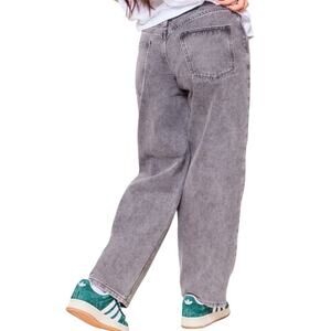 Prettylittlething Petite Washed Gray Dip Back Waist Boyfriend Jeans W1057 Sz 8